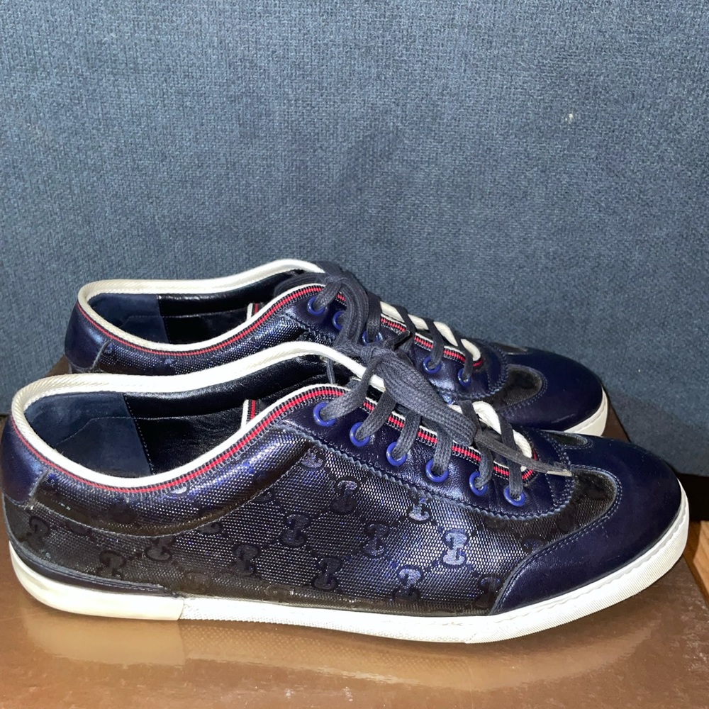 Used men’s Gucci sneakers